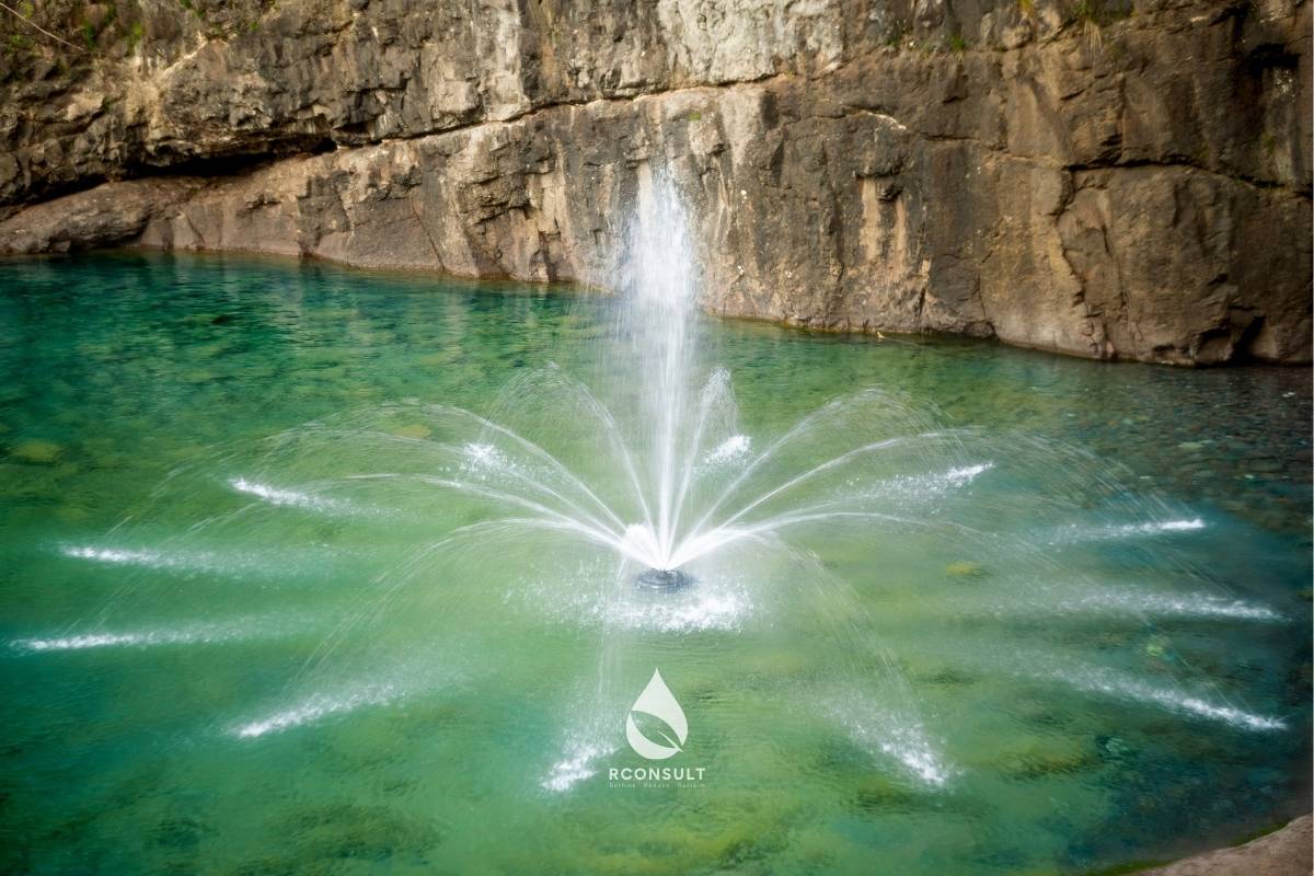 Oman Quriyat Lakes